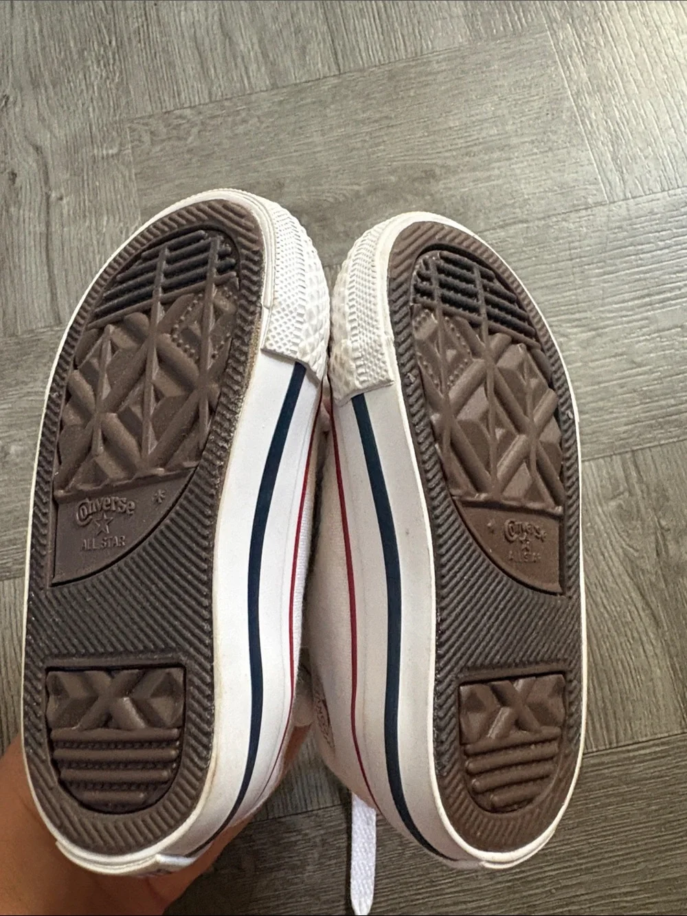 Converse classic low